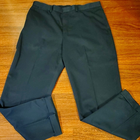 L.L. Bean Pants Llbean Mens Classic Fit Navy Blue Cuffed Pants Size